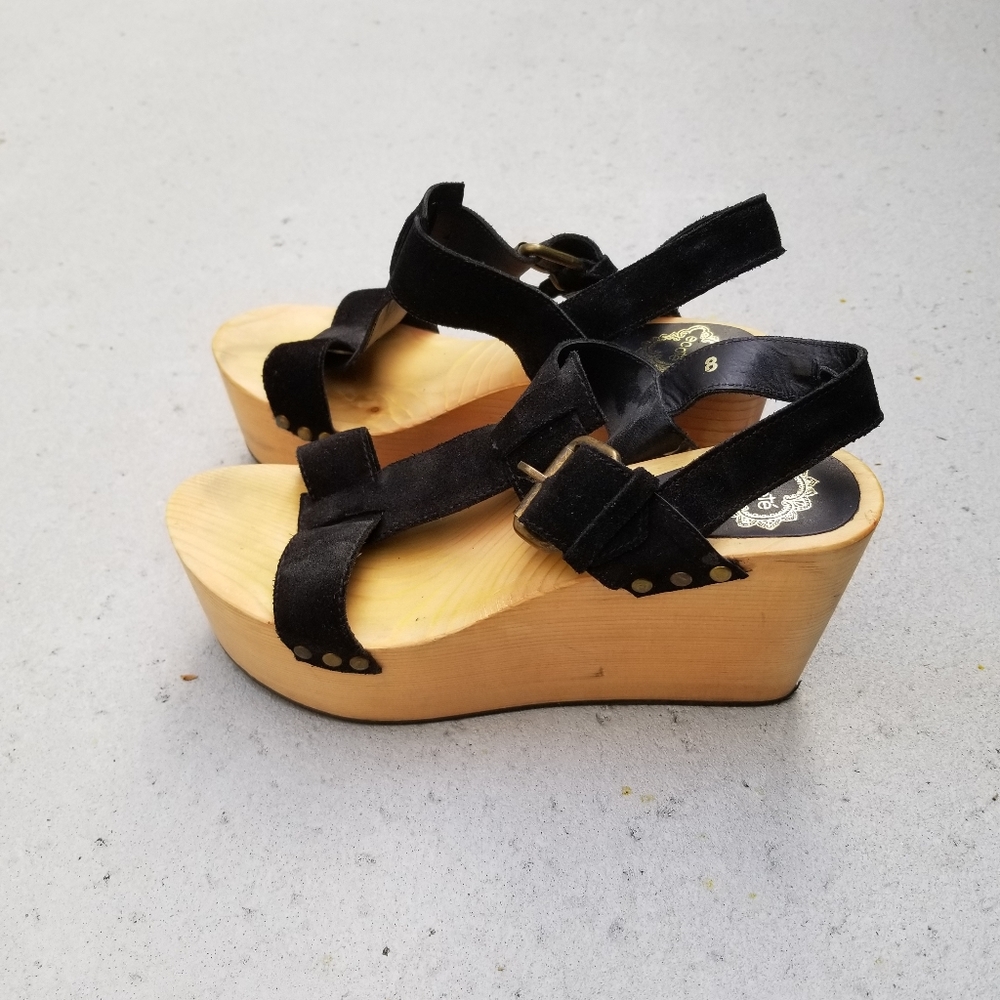 NWOB Ecoté Wood and Suede Wedge Clogs Sandals Sz 8 - Picture 2 of 5